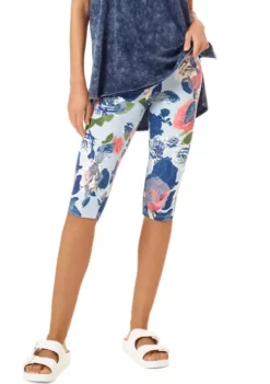 HUE® Cotton Knee Capri Leggings -Twine Outlet Store Belk 525